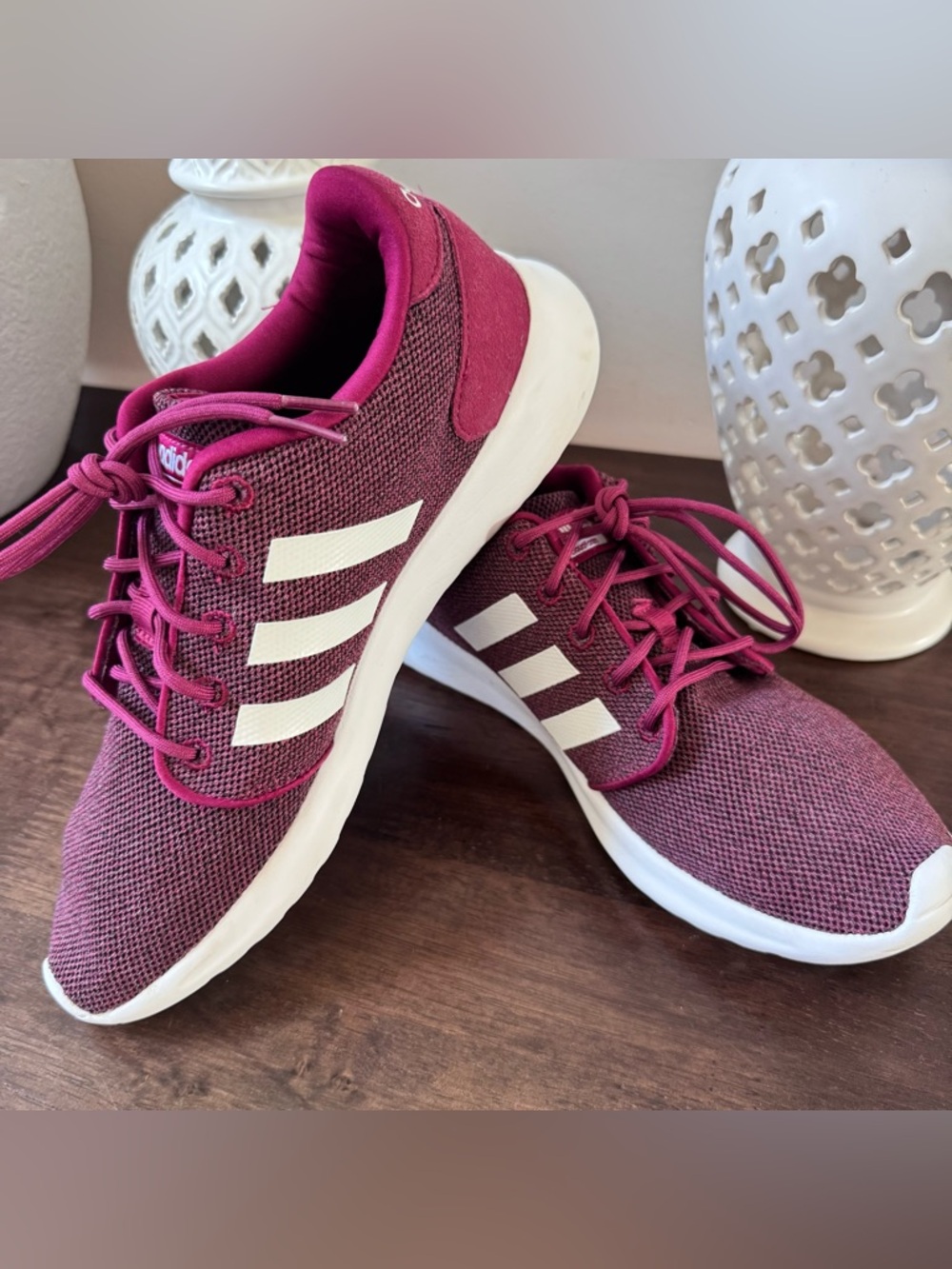 Adidas Neo Cloudfoam Women's Sneakers Running Shoes Size 7/5 used once.     #24